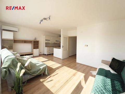 Pronájem bytu 1+kk, Říčany, Vančurova, 37 m2