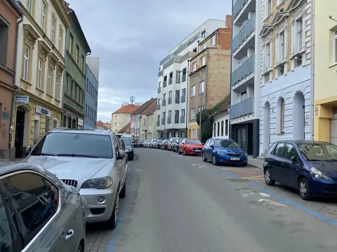 Prodej bytu 1+kk, Brno, Přadlácká, 30 m2