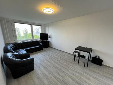 Pronájem bytu 3+kk, Praha - Petrovice, Rezlerova, 75 m2