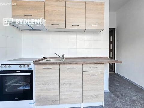 Pronájem bytu 2+1, Chomutov, Zdeňka Štěpánka, 55 m2