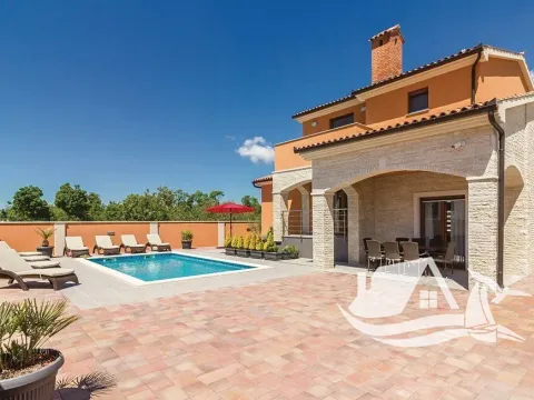 Prodej vily, Ližnjan, Chorvatsko, 310 m2