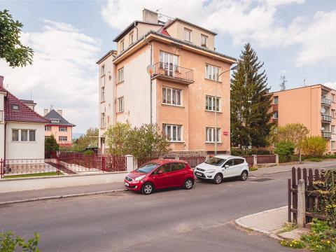 Prodej bytu 2+kk, Karlovy Vary - Drahovice, Boženy Němcové, 37 m2