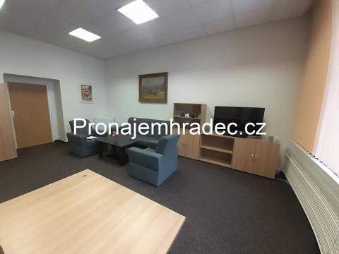 Pronájem kanceláře, Hradec Králové, Československé armády, 19 m2