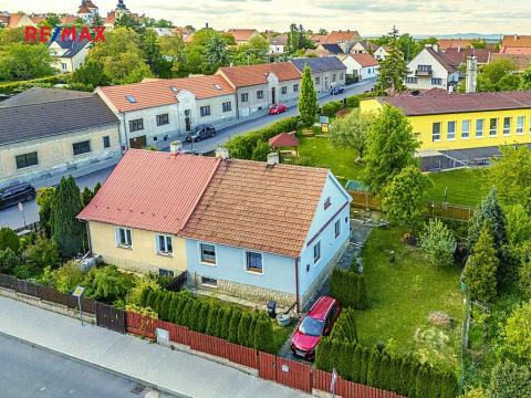 Prodej rodinného domu, Smečno, Školská, 63 m2