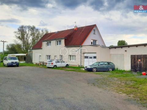 Pronájem garáže, Krupá, 55 m2