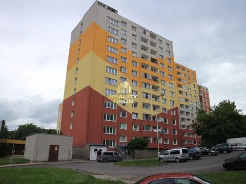 Prodej bytu 2+1, Chomutov, Dřínovská, 61 m2