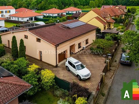 Prodej vícegeneračního domu, Velvary, Lísa, 279 m2