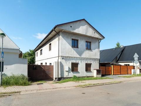 Prodej rodinného domu, Spořice, Luční, 250 m2