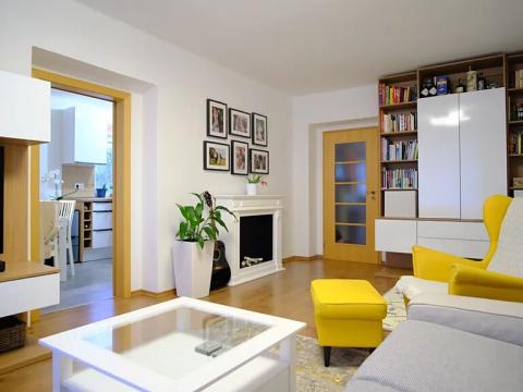 Prodej bytu 3+1, Zliv, Zahradní, 72 m2