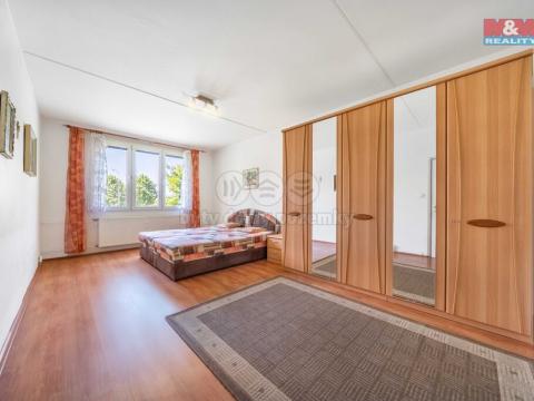 Prodej bytu 3+1, Rokycany - Nové Město, Javorová, 79 m2