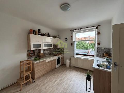 Pronájem bytu 2+1, Plzeň, Sousedská, 72 m2