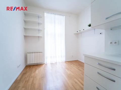 Prodej - jiné, Praha - Nové Město, Příčná, 12 m2