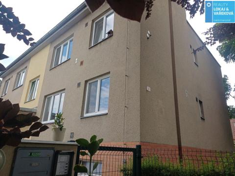 Prodej bytu 3+1, Vyškov - Křečkovice, Joklova, 72 m2