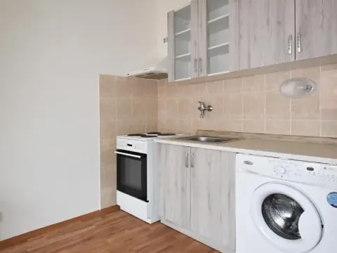 Pronájem bytu 1+kk, Chomutov, Kostnická, 19 m2