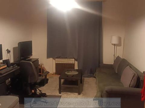 Pronájem bytu 1+kk, Praha - Hlubočepy, Silurská, 40 m2