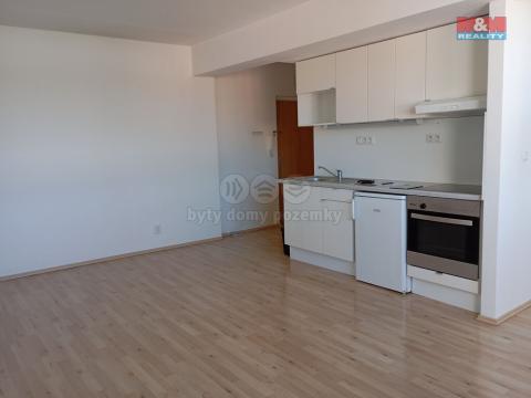 Pronájem bytu 2+kk, Benešov, Pražská, 42 m2