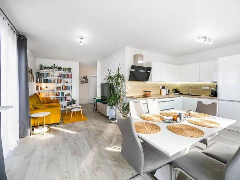 Prodej bytu 3+kk, Vochov, 68 m2