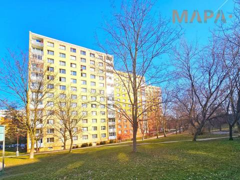 Prodej bytu 2+1, Chomutov, Holešická, 62 m2