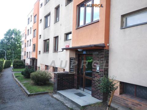 Prodej bytu 3+1, Kamenice, Ringhofferova, 95 m2
