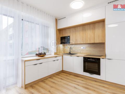 Prodej bytu 2+kk, Havířov, Hálkova, 46 m2