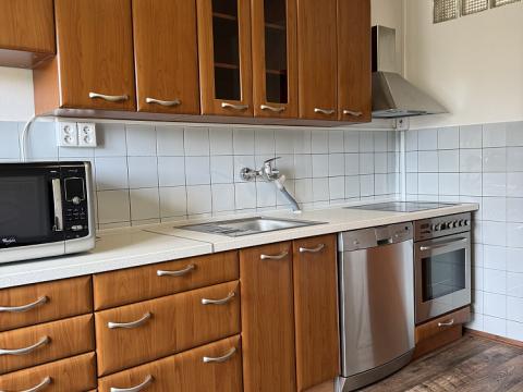 Pronájem bytu 3+1, Mirošovice, 70 m2