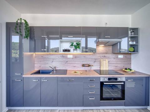 Pronájem bytu 3+1, Chomutov, Seifertova, 69 m2