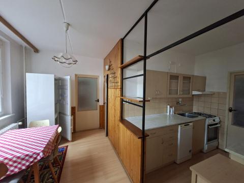 Pronájem bytu 3+1, Olomouc, Kmochova, 72 m2