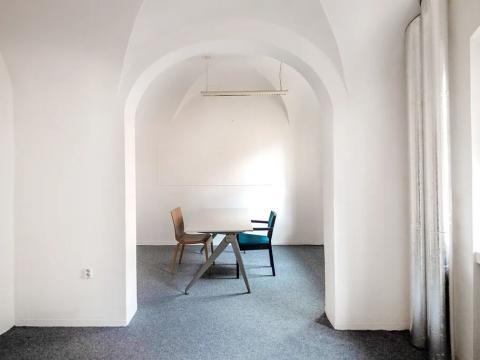 Pronájem kanceláře, Brno, Starobrněnská, 19 m2