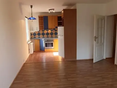 Pronájem bytu 3+kk, Praha - Střížkov, Harrachovská, 61 m2
