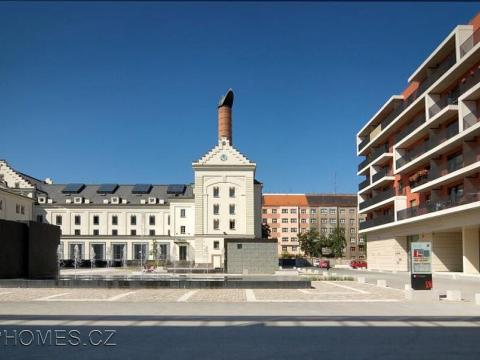 Pronájem bytu 2+kk, Praha - Holešovice, U Uranie, 70 m2
