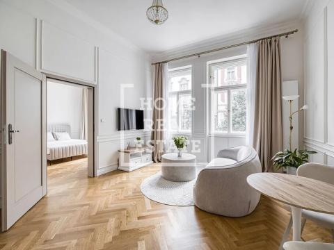 Pronájem bytu 2+kk, Praha - Vinohrady, Velehradská, 55 m2