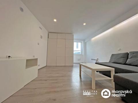 Pronájem bytu 1+1, Ivančice, Kounická, 34 m2