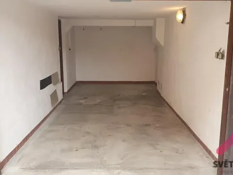 Pronájem garáže, Praha, Formanská, 14 m2