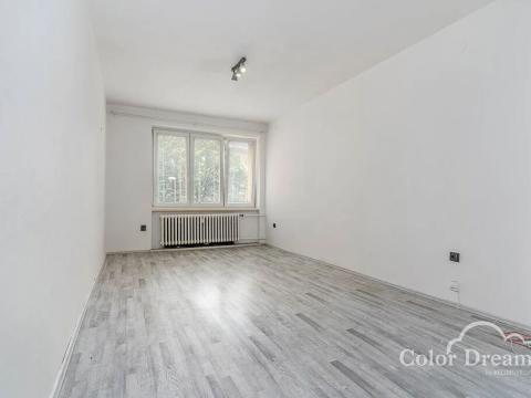Prodej bytu 2+1, Vyškov, Na Hraničkách, 52 m2