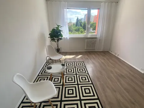 Prodej bytu 2+kk, Praha - Kamýk, Písnická, 40 m2