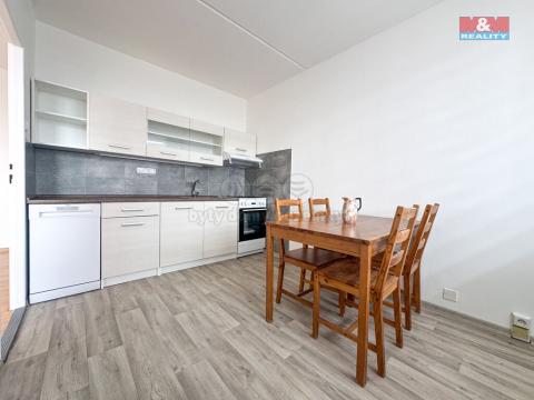 Pronájem bytu 4+1, Litoměřice - Pokratice, Pokratická, 75 m2