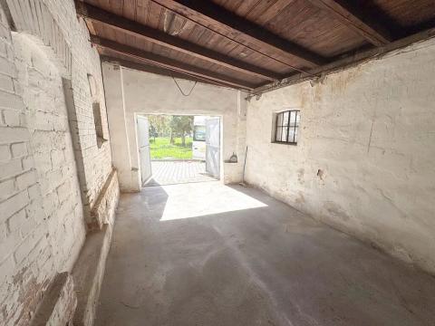 Pronájem garáže, Opava, Na Valech, 18 m2