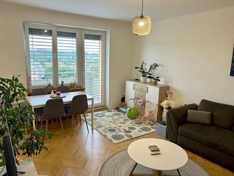 Pronájem bytu 2+1, Praha - Hloubětín, Zelenečská, 60 m2