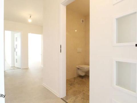 Prodej bytu 3+kk, Praha - Horní Měcholupy, Livornská, 78 m2
