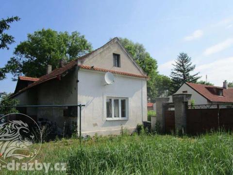 Dražba rodinného domu, Tišice, Všetatská, 127 m2