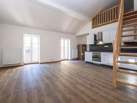 Pronájem bytu 2+kk, Praha - Nové Město, Lípová, 49 m2