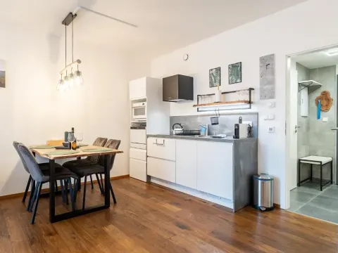 Prodej bytu 1+kk, Vrchlabí, Horská, 34 m2