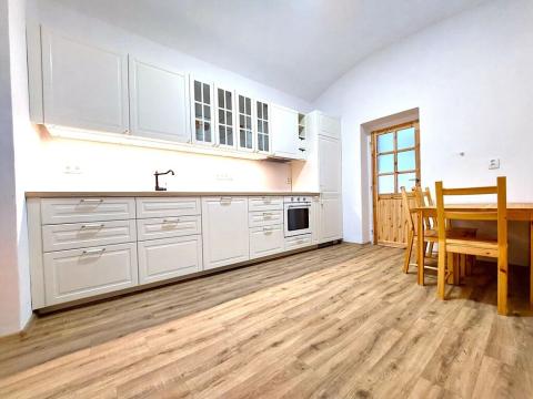Pronájem bytu 3+1, Slaný, Žižkova, 75 m2