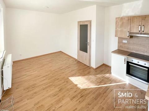Prodej bytu 2+kk, Velim, Palackého, 47 m2