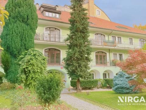 Pronájem bytu 1+kk, Praha - Malá Strana, Říční, 40 m2