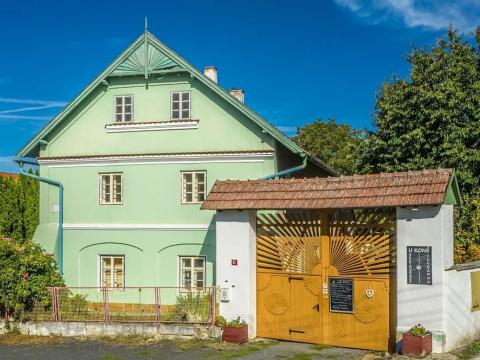 Prodej restaurace, Kokořín, 375 m2