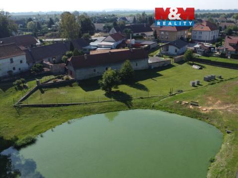 Prodej pozemku pro bydlení, Býkev, 889 m2