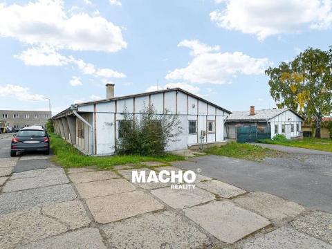 Pronájem skladu, Chrášťany, K Vodojemu, 588 m2