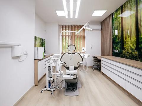 Pronájem ordinace, Praha - Smíchov, Zoubkova, 48 m2