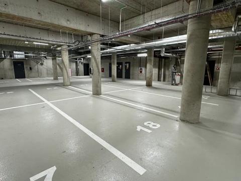 Pronájem garážového stání, Brno, Opuštěná, 18 m2